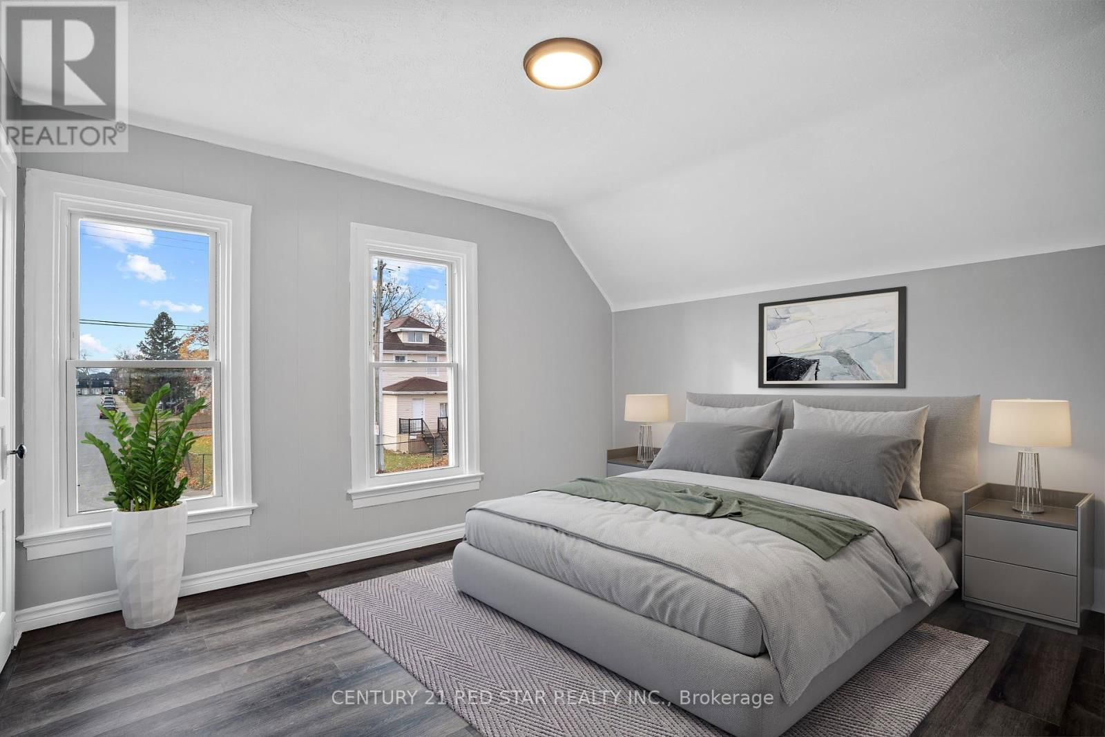 5082 ST. LAWRENCE AVENUE Image 17