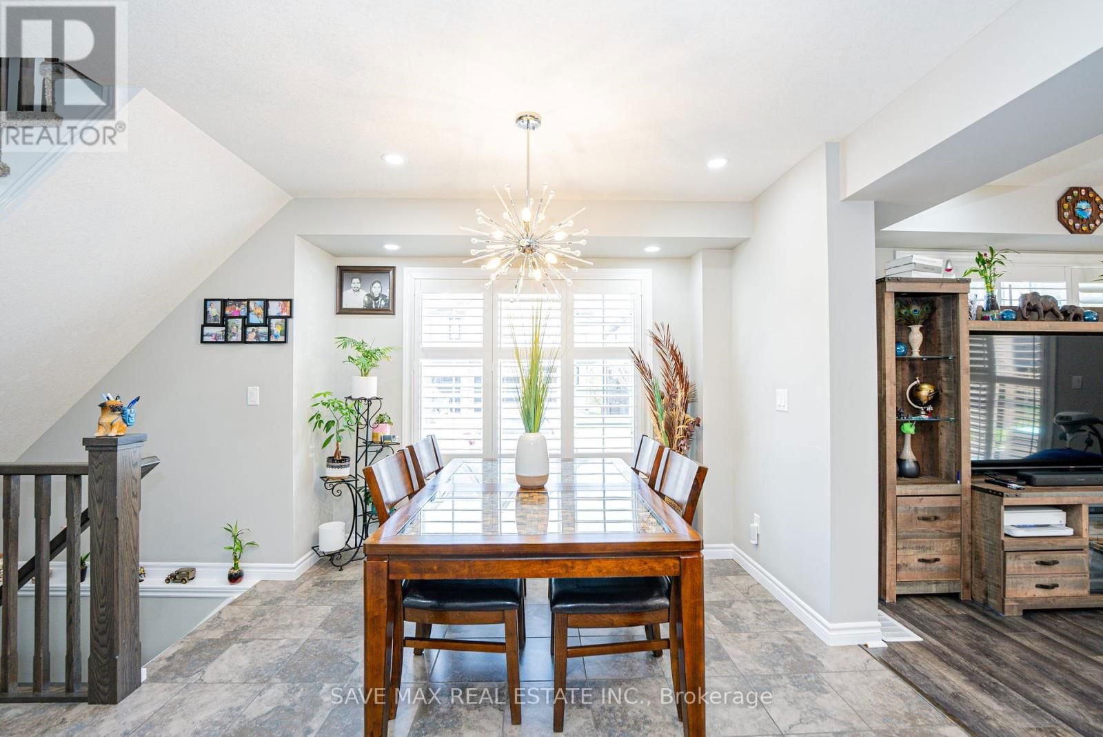 6 - 625 BLACKBRIDGE ROAD Image 21