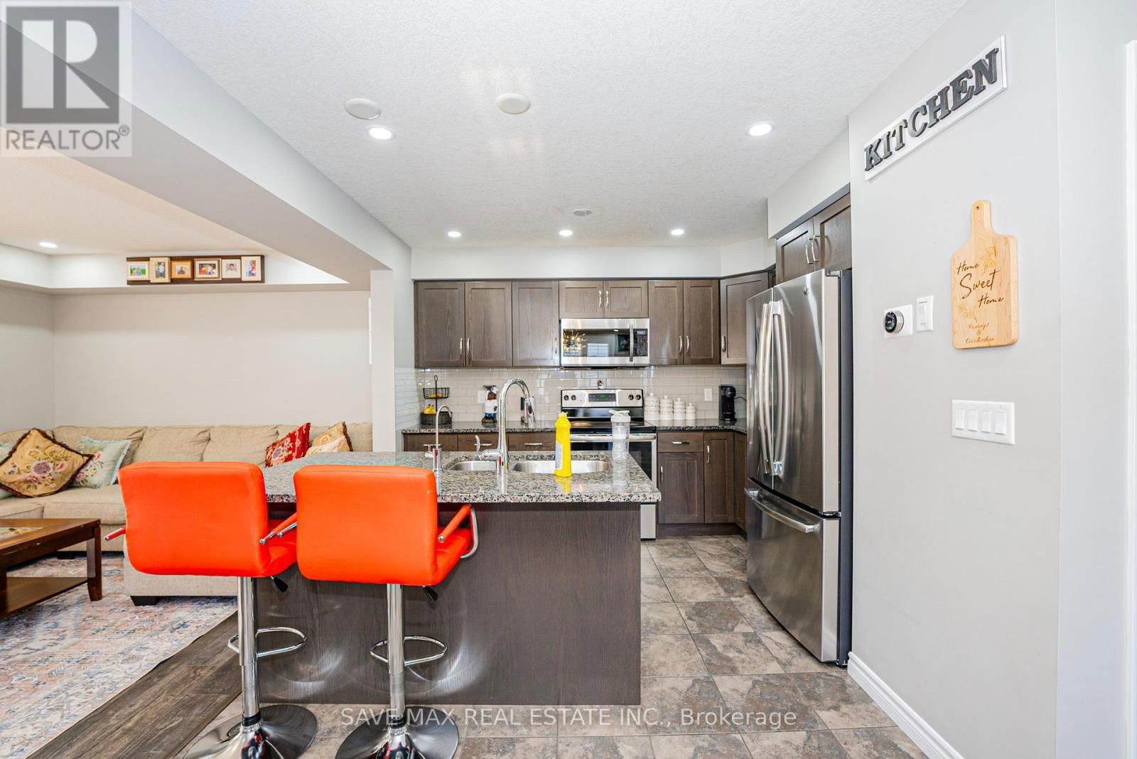 6 - 625 BLACKBRIDGE ROAD Image 22