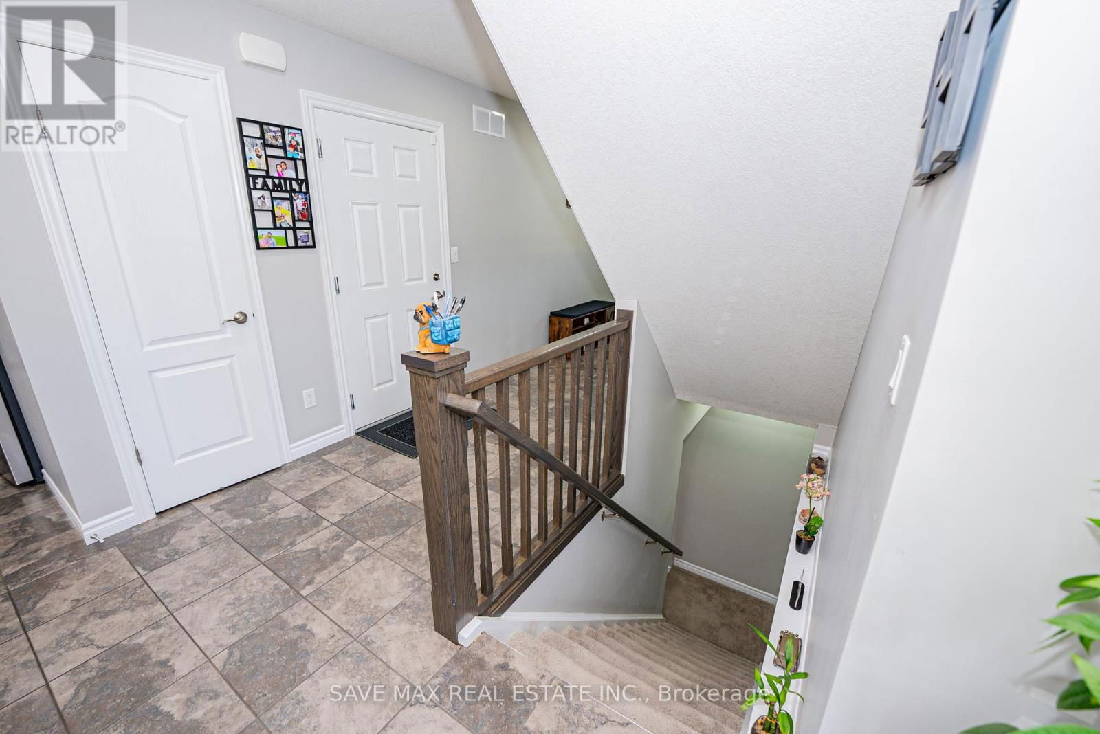 6 - 625 BLACKBRIDGE ROAD Image 41