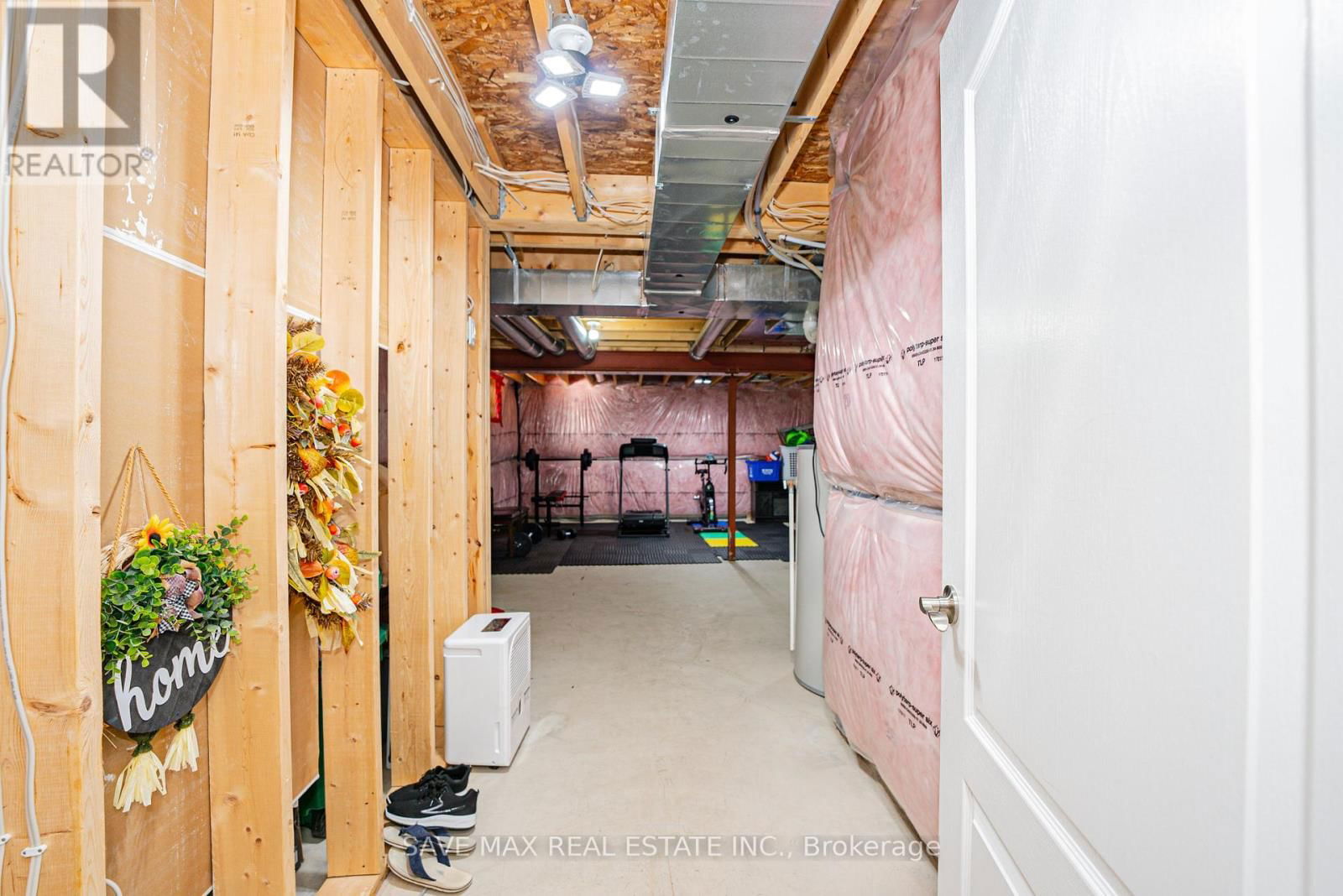 6 - 625 BLACKBRIDGE ROAD Image 42