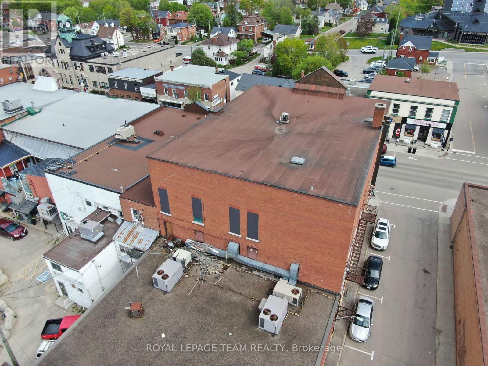 278 RAGLAN STREET SOUTH Image 6