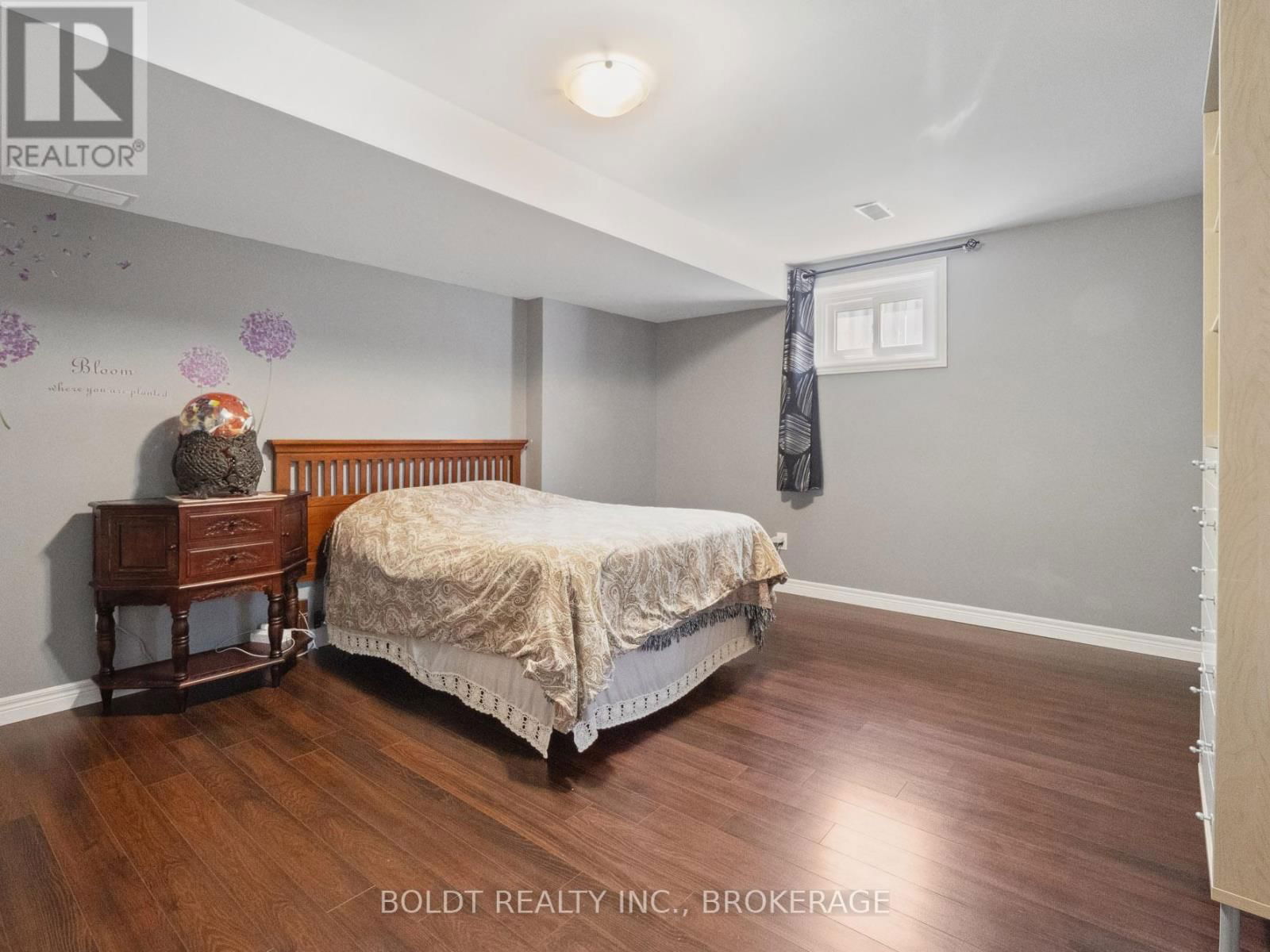 39 BELLEVUE COURT Image 27