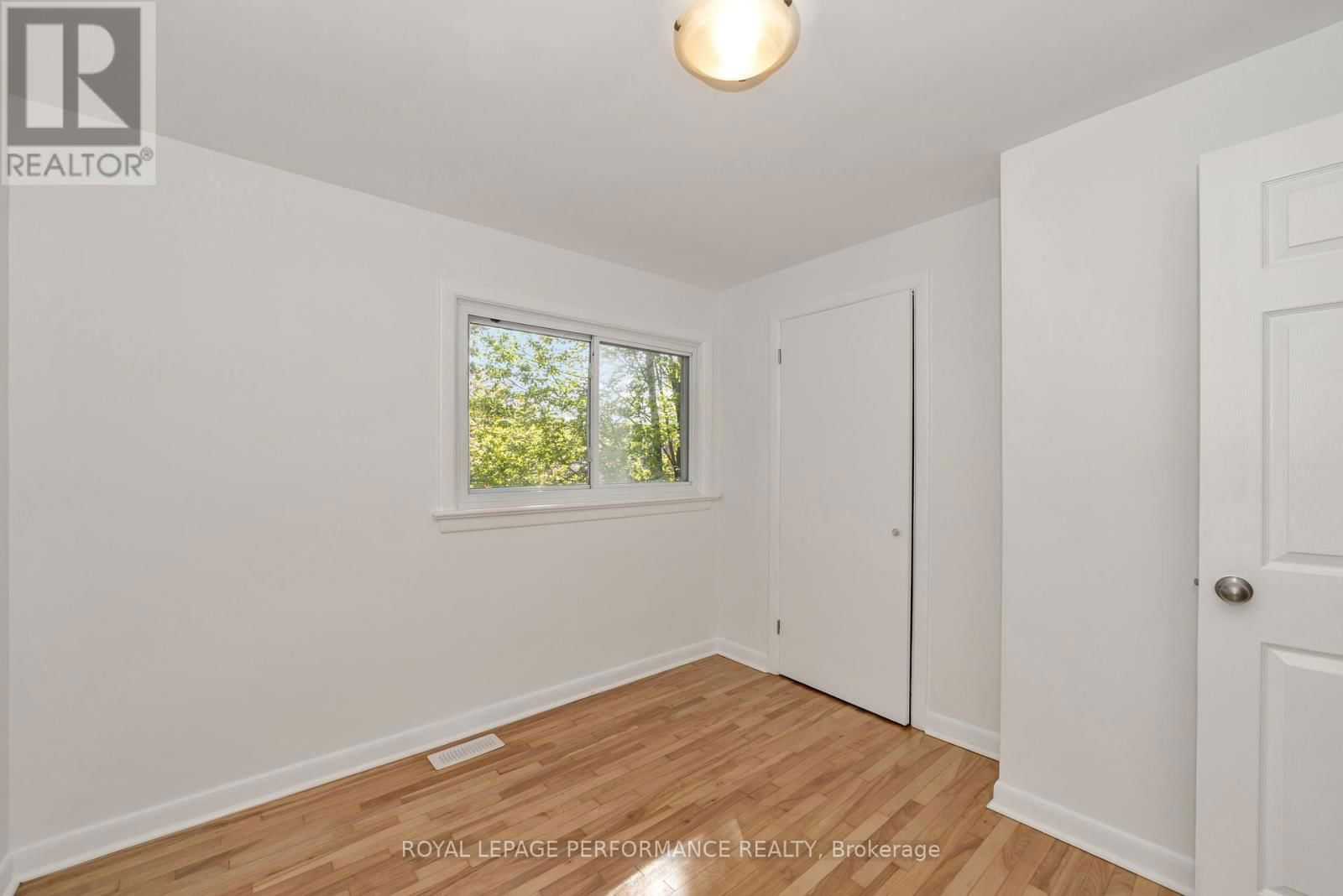 622 BORTHWICK AVENUE Image 23