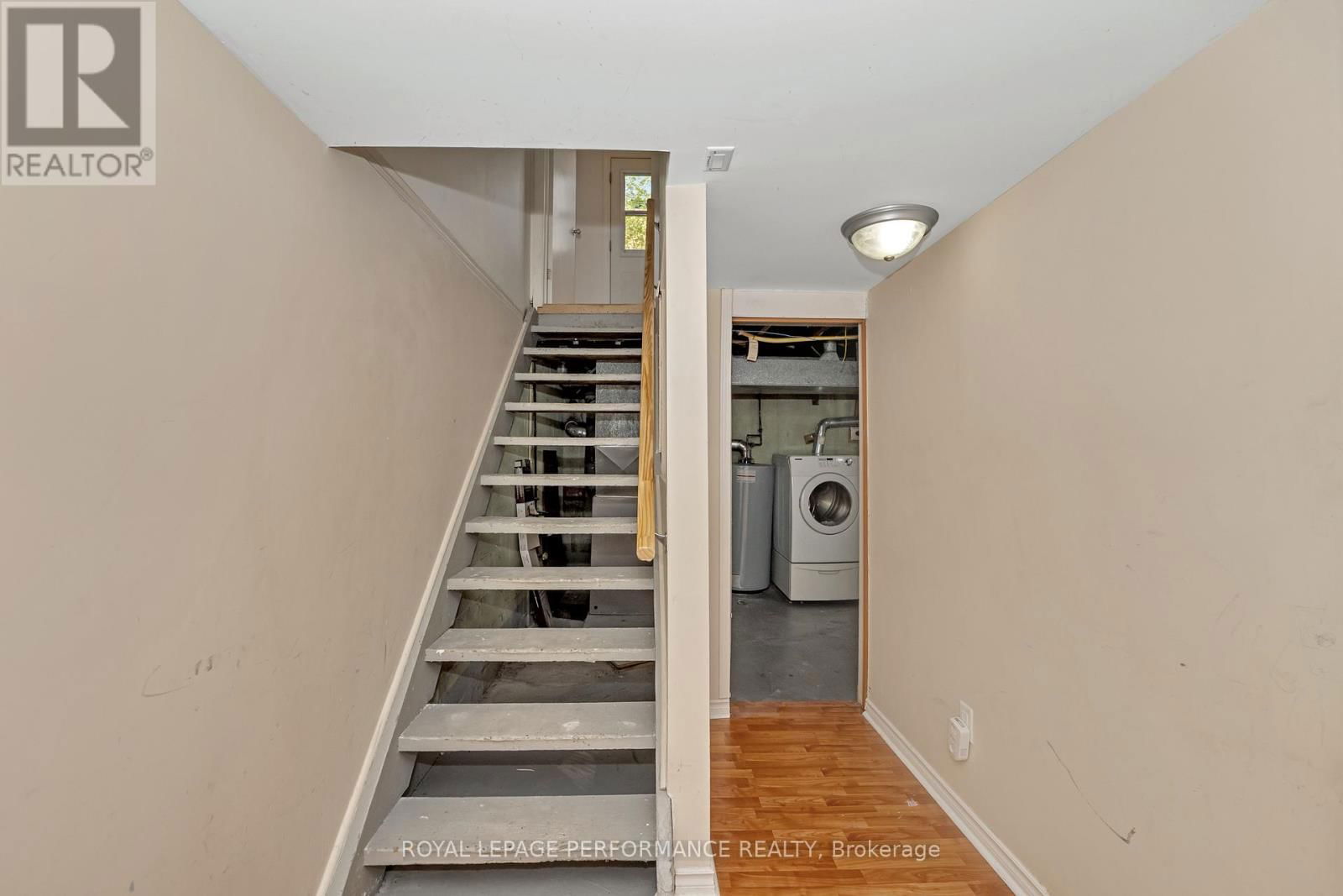 622 BORTHWICK AVENUE Image 32