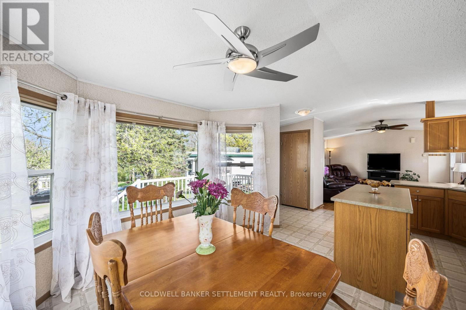 304 ACACIA ROAD Image 26