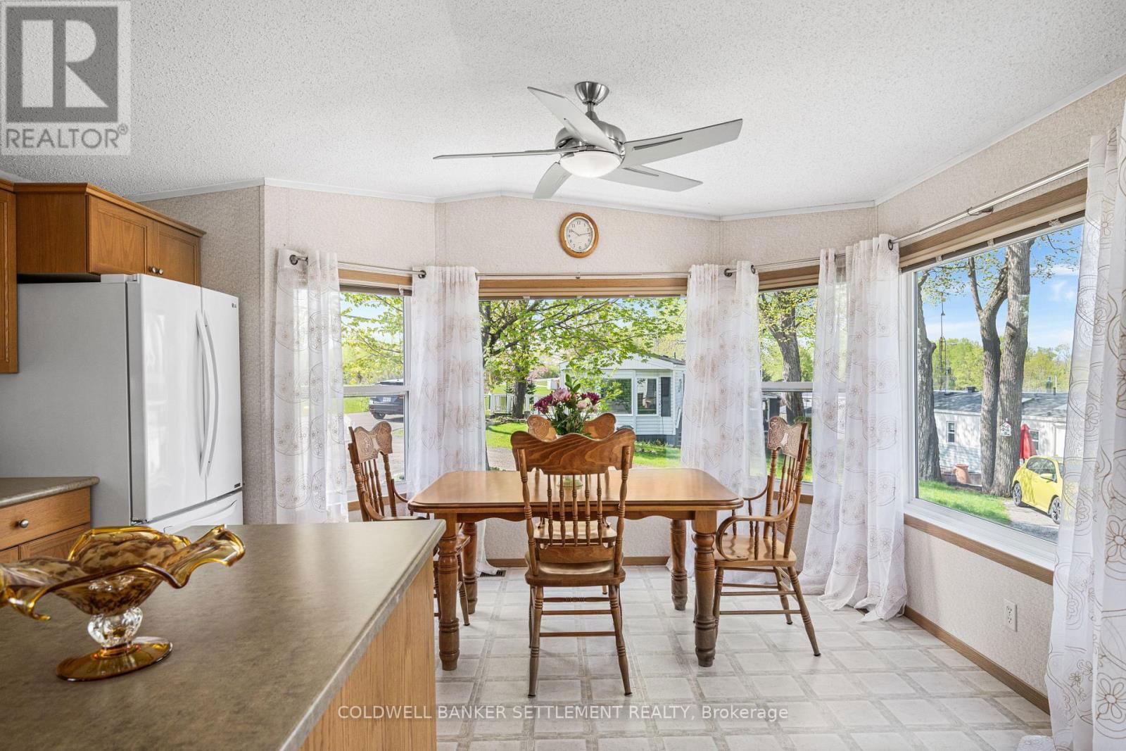 304 ACACIA ROAD Image 28