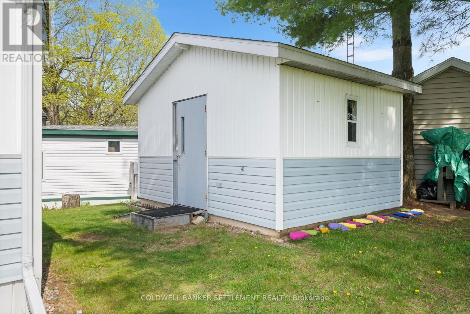 304 ACACIA ROAD Image 29