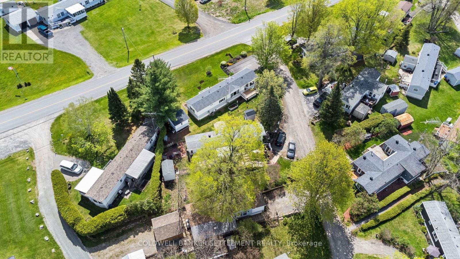 304 ACACIA ROAD Image 32