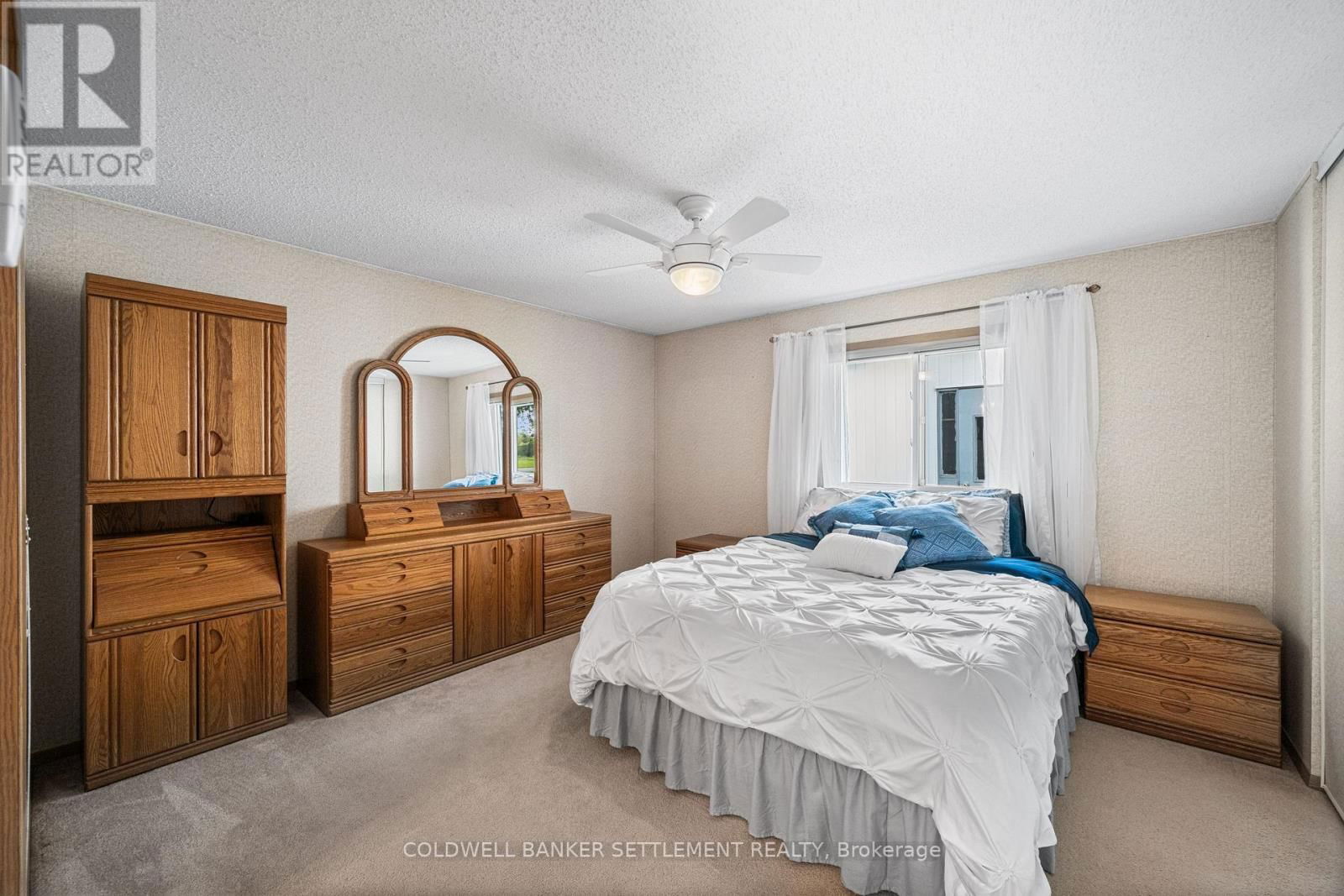 304 ACACIA ROAD Image 9