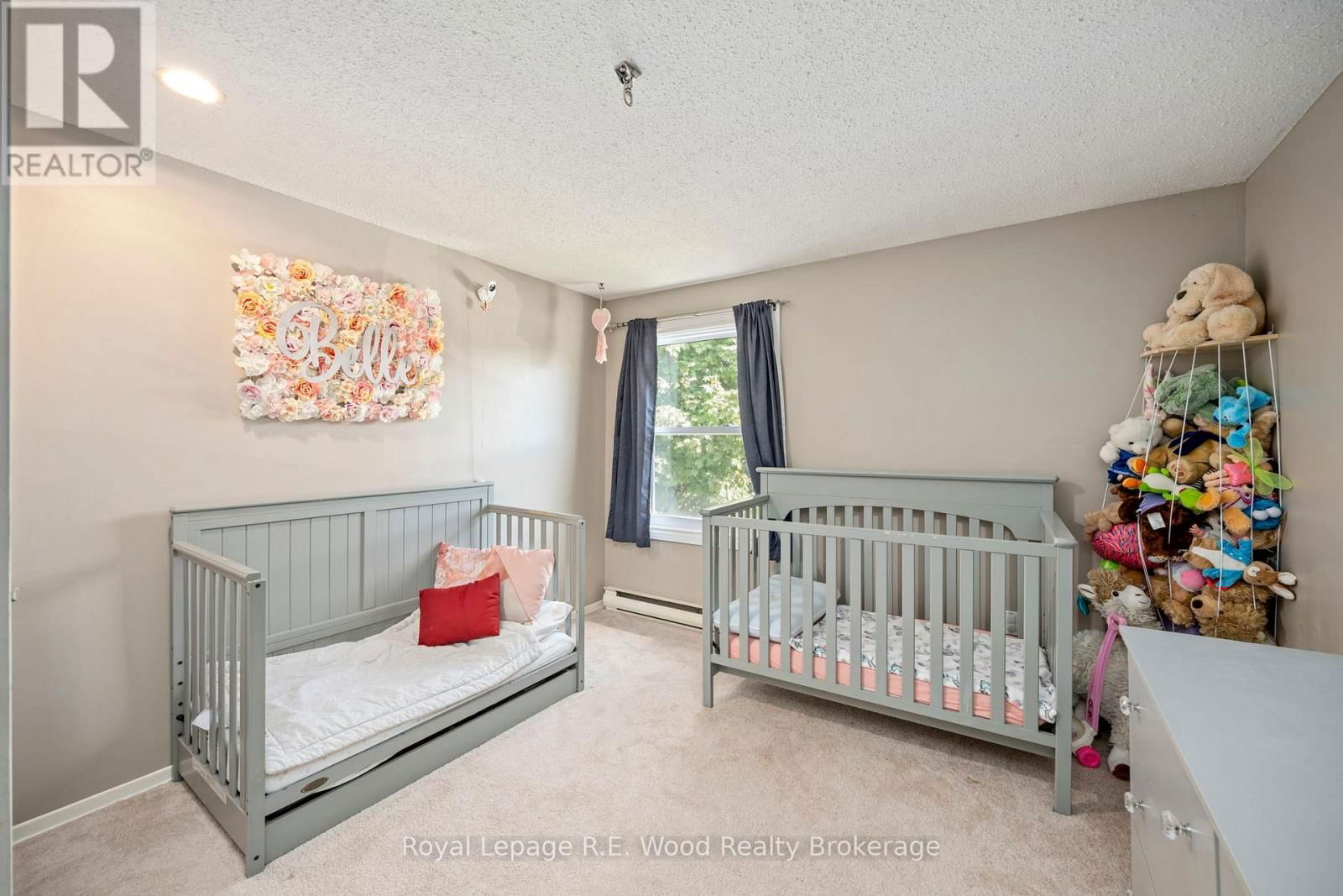 48 - 760 BERKSHIRE DRIVE Image 16