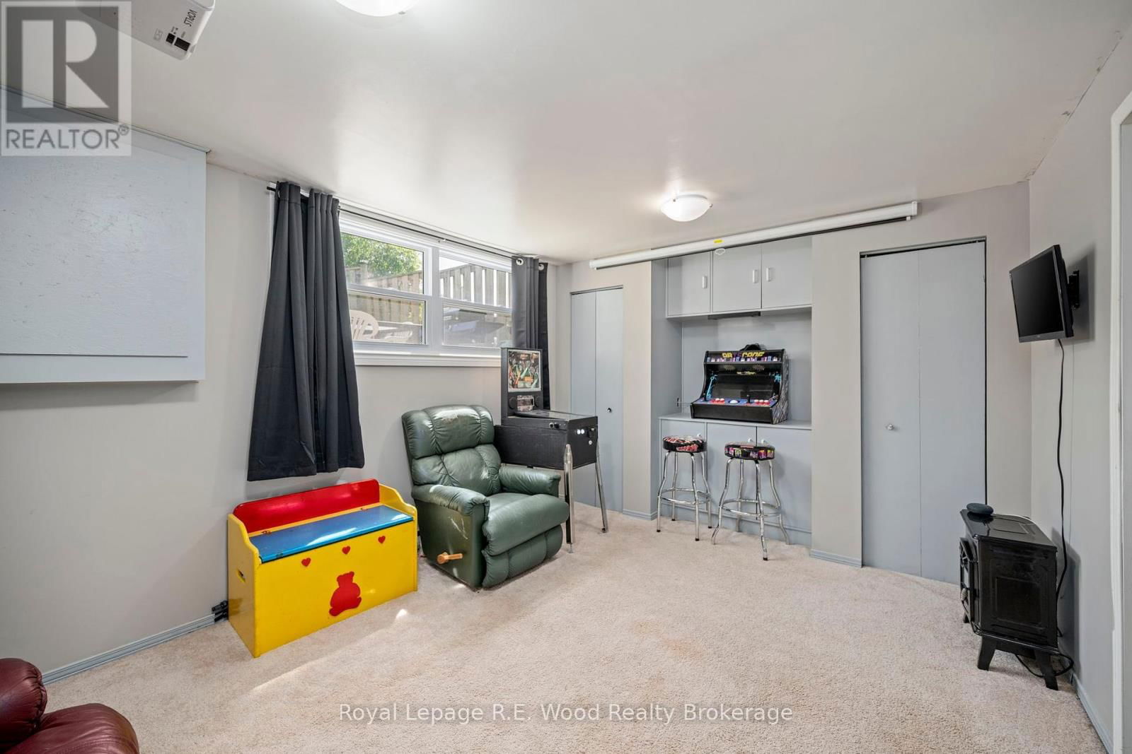 48 - 760 BERKSHIRE DRIVE Image 23