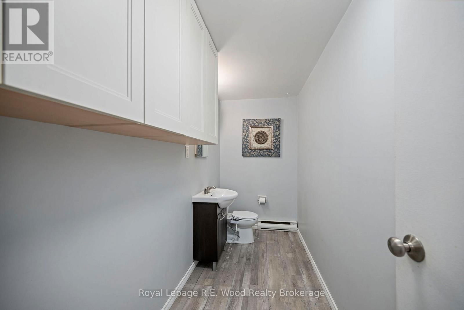 48 - 760 BERKSHIRE DRIVE Image 25