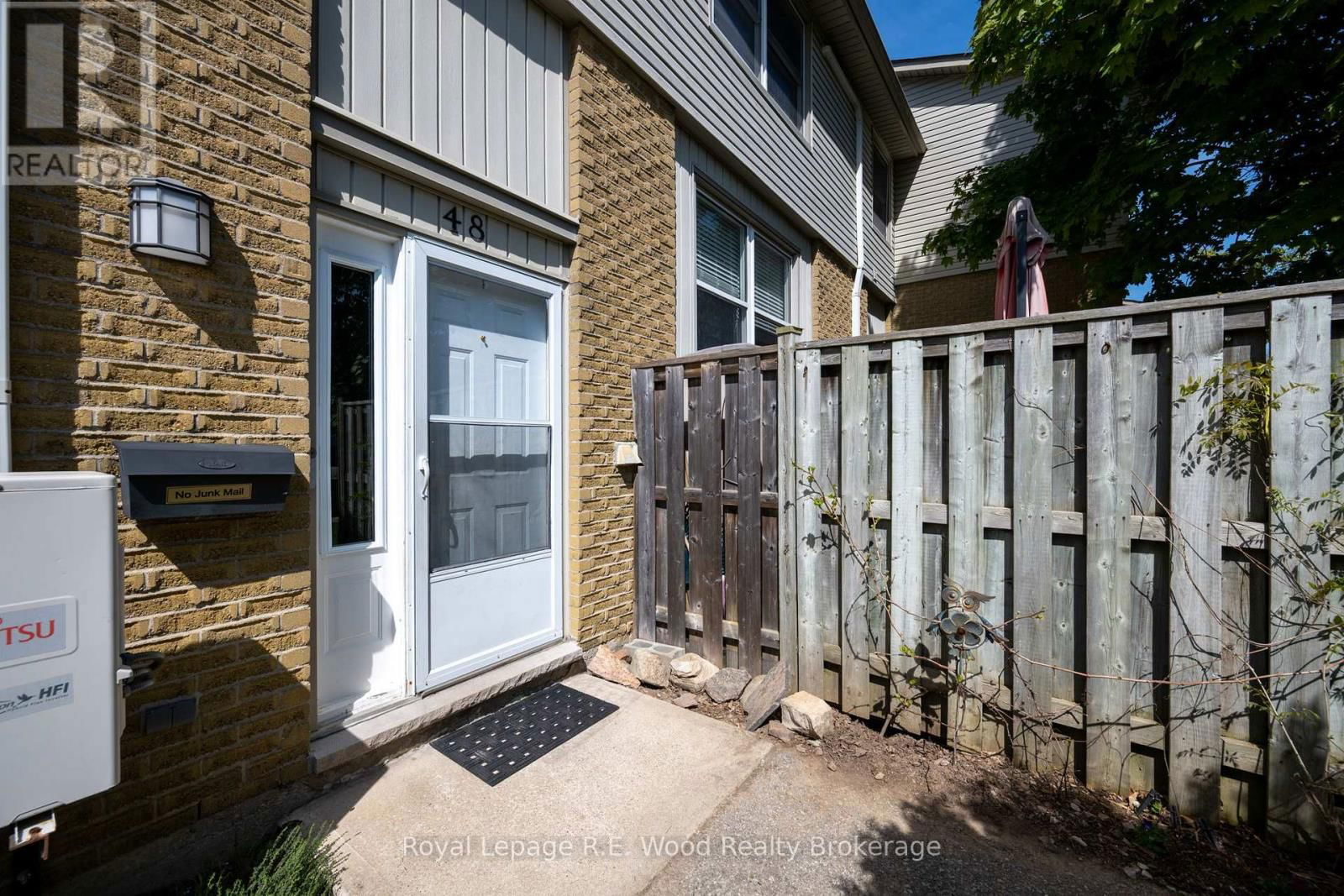 48 - 760 BERKSHIRE DRIVE Image 3