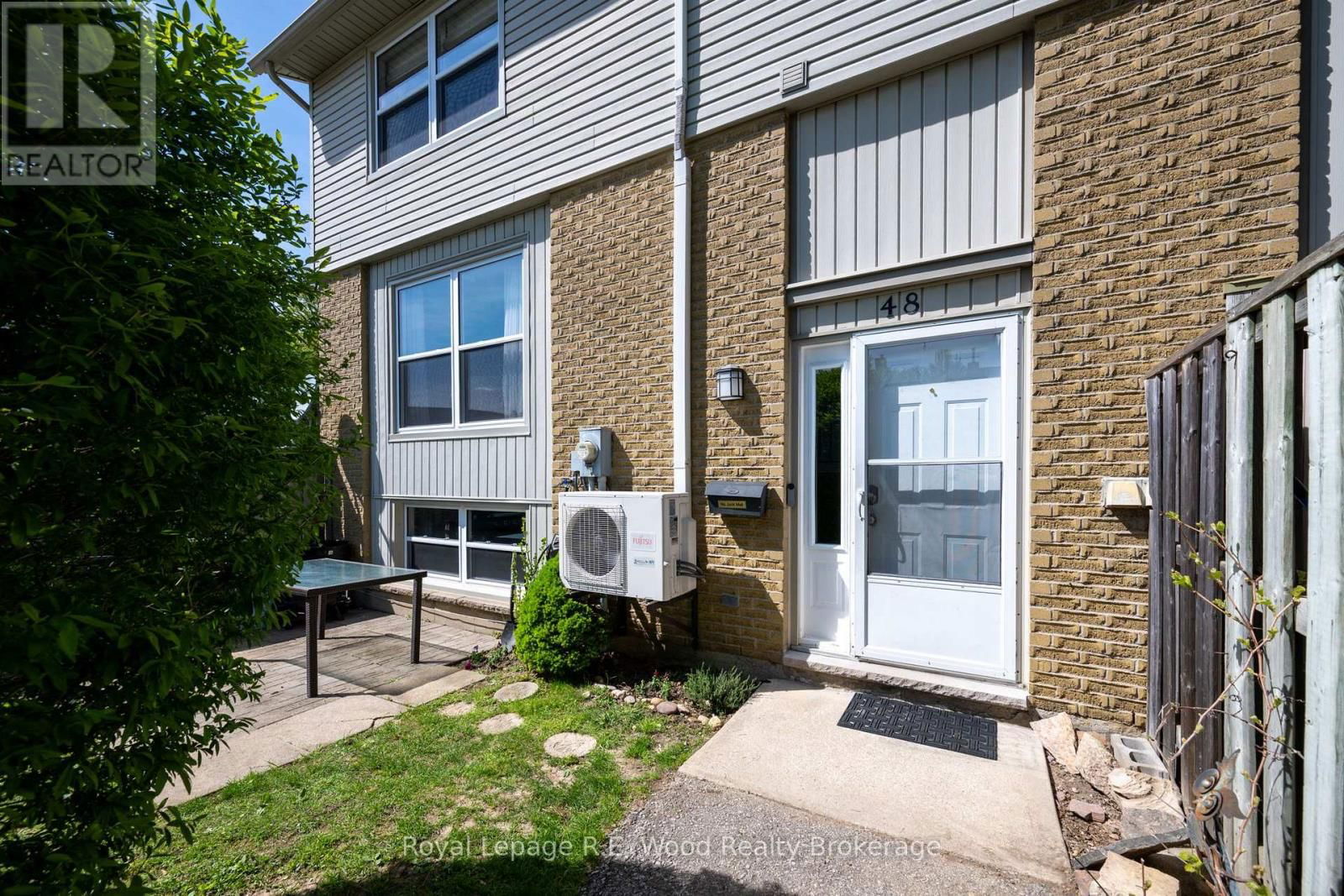 48 - 760 BERKSHIRE DRIVE Image 4
