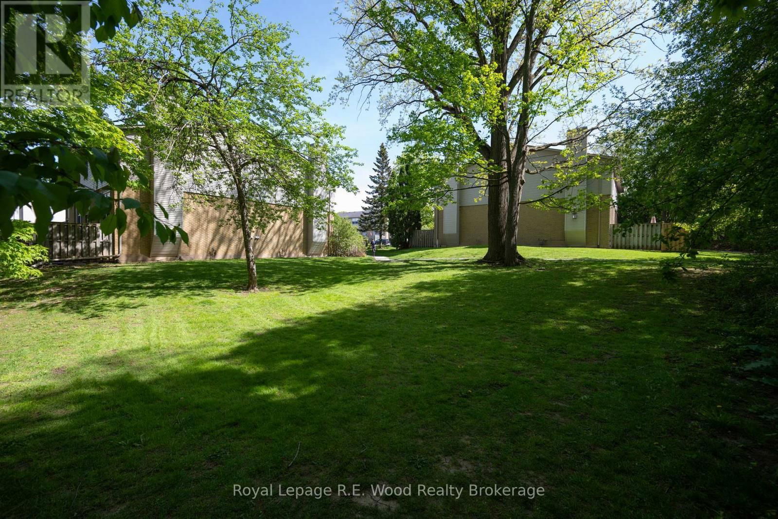 48 - 760 BERKSHIRE DRIVE Image 40