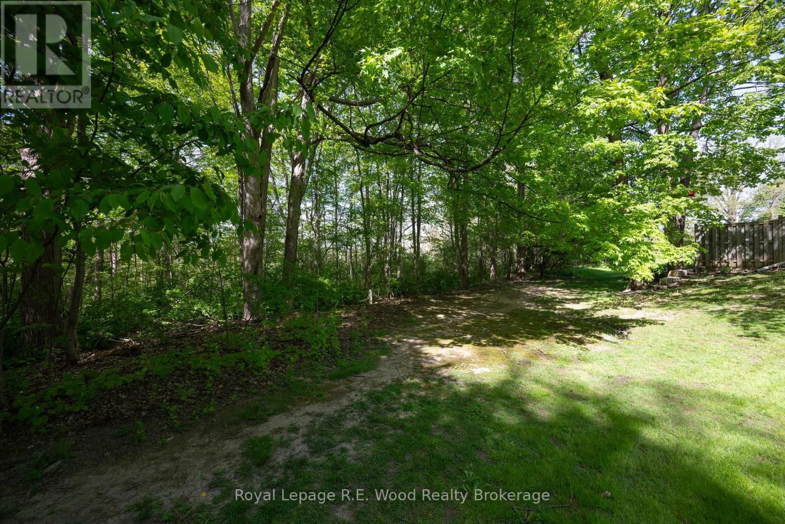48 - 760 BERKSHIRE DRIVE Image 41