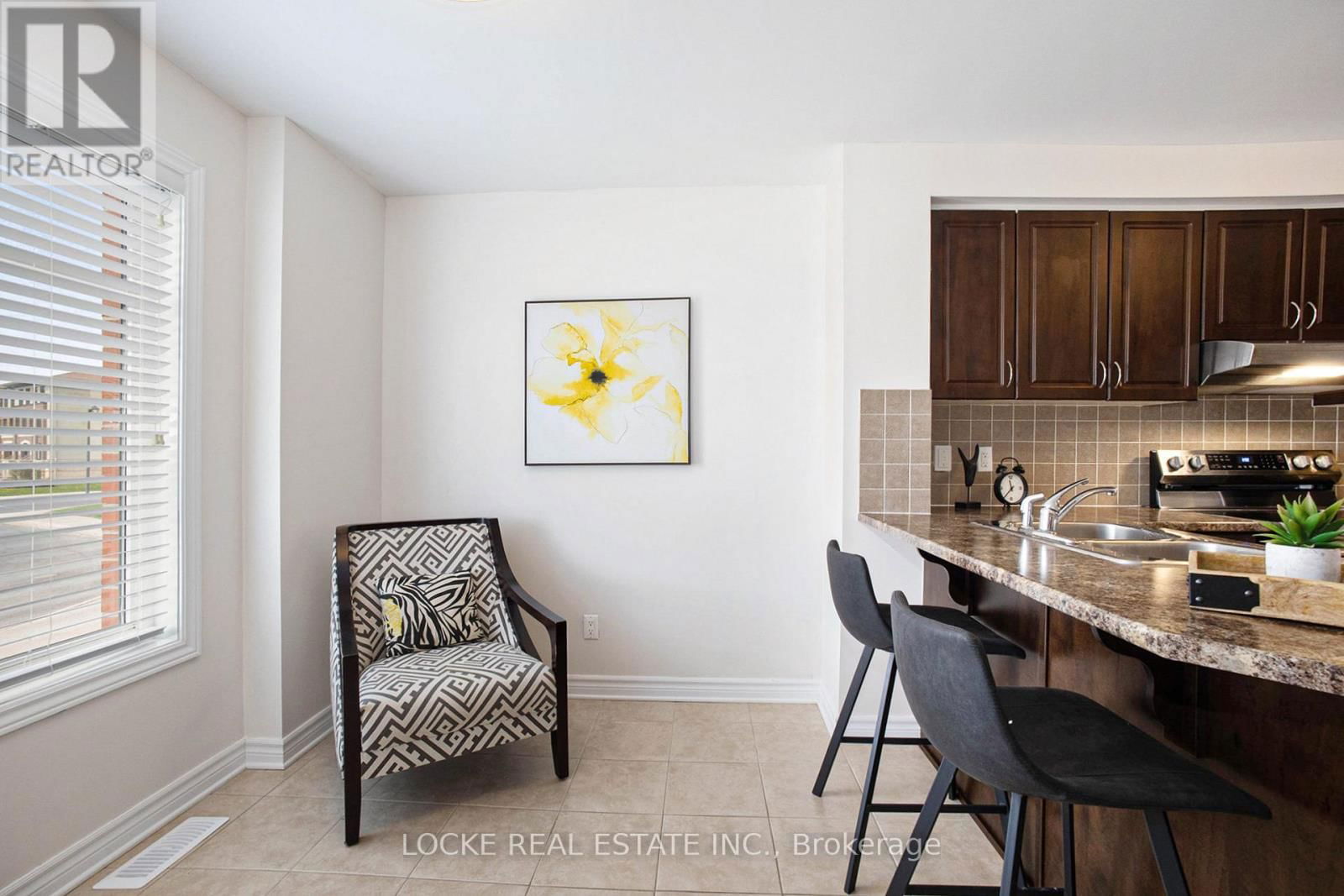 2411 ESPRIT DRIVE Image 16