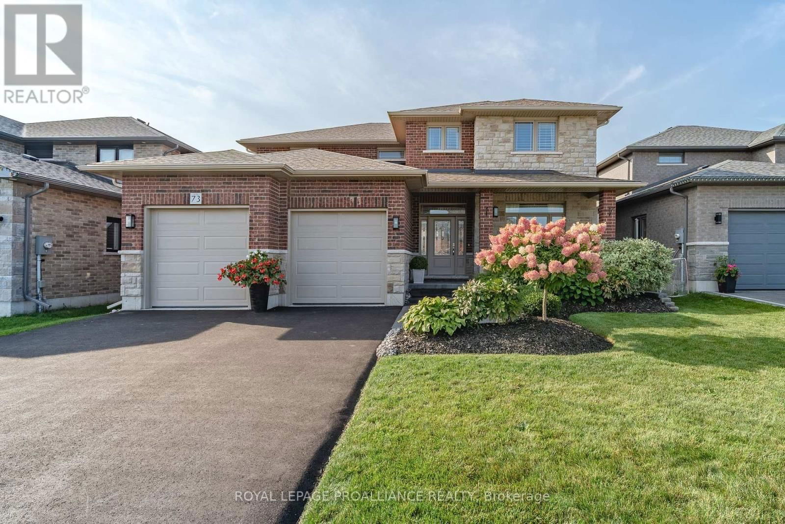 73 HUMMINGBIRD DRIVE Image 1