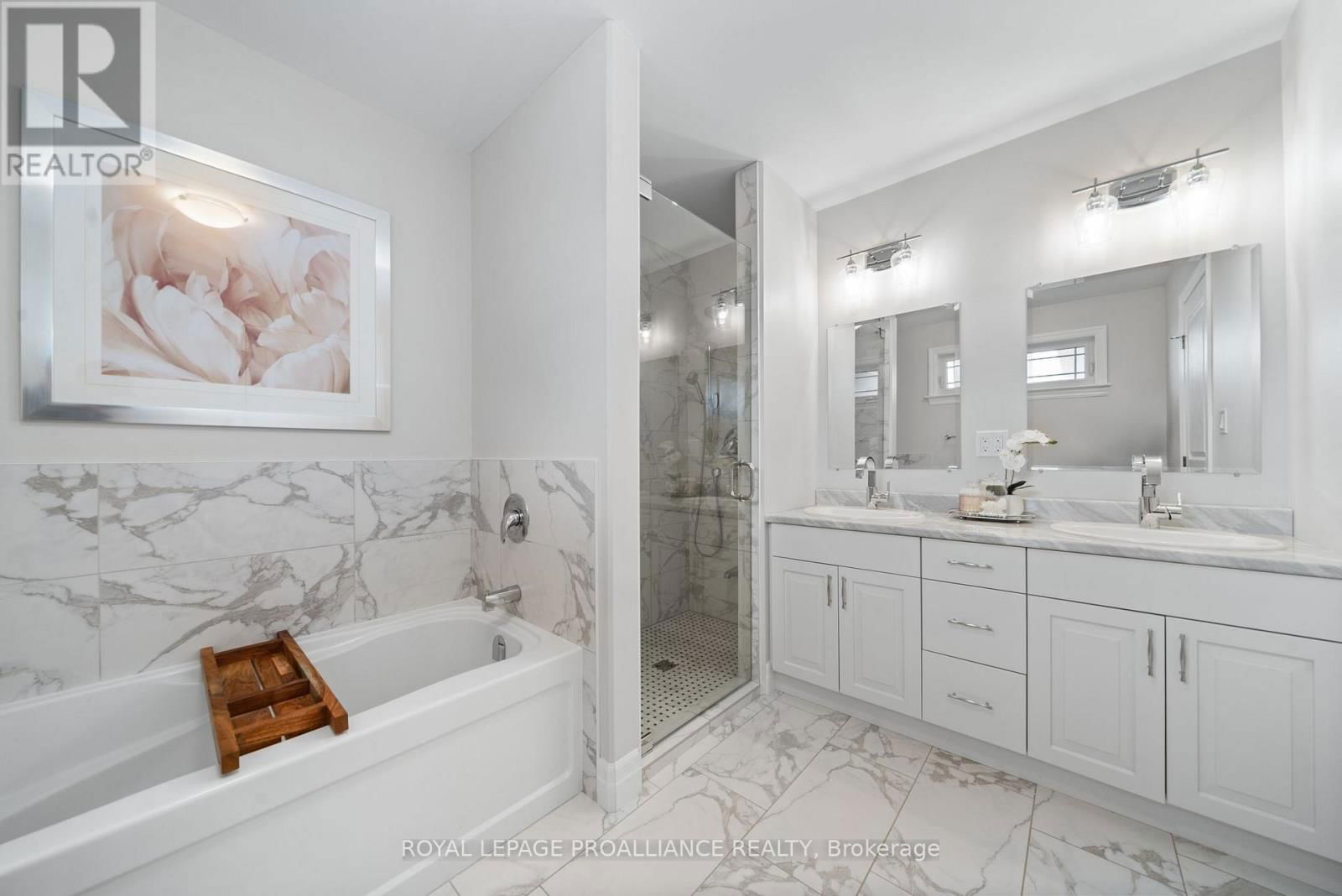 73 HUMMINGBIRD DRIVE Image 24