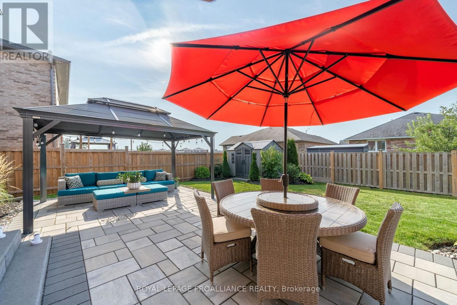 73 HUMMINGBIRD DRIVE Image 35
