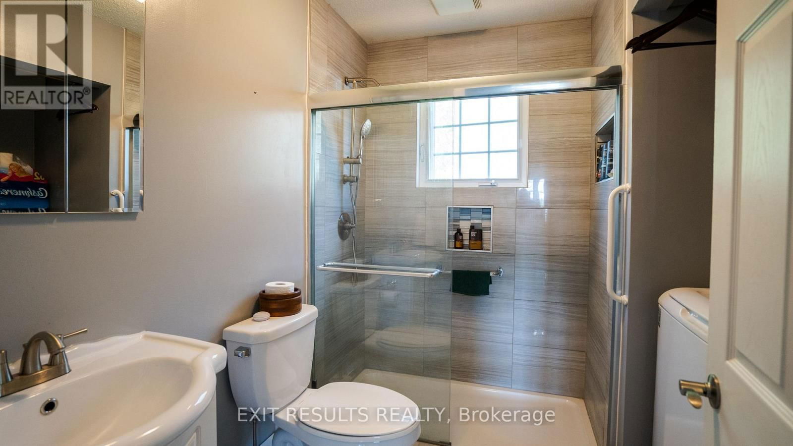 557 BOLT ROAD Image 11
