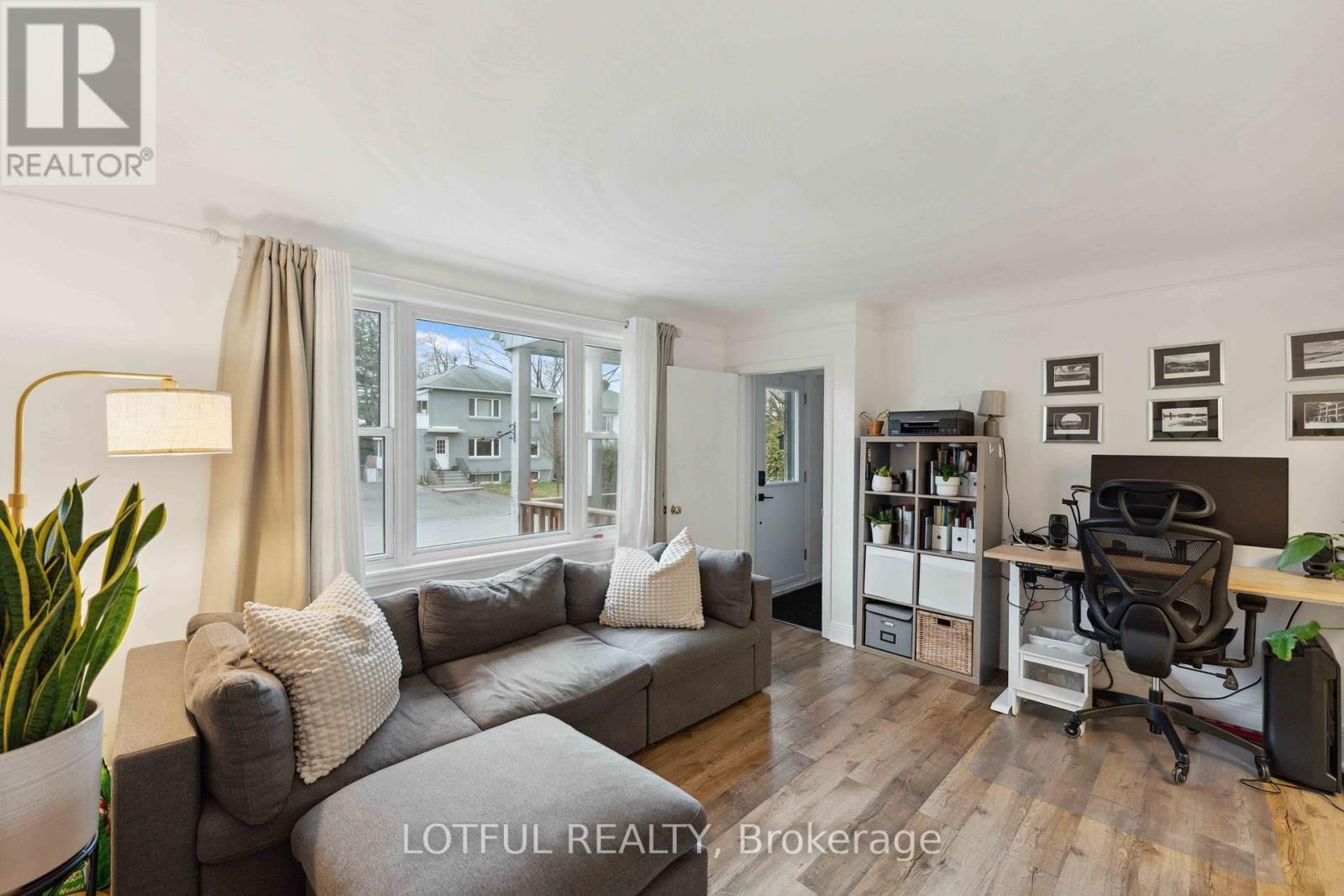 A - 2427 CHASSEUR AVENUE Image 4