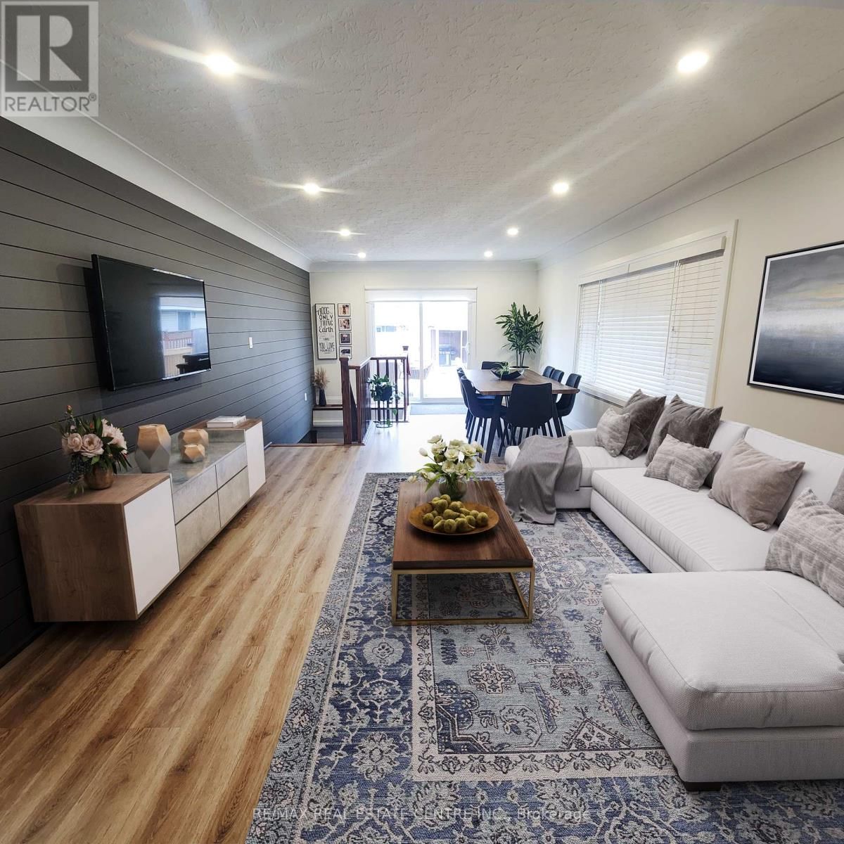 38 STEWART STREET Image 21