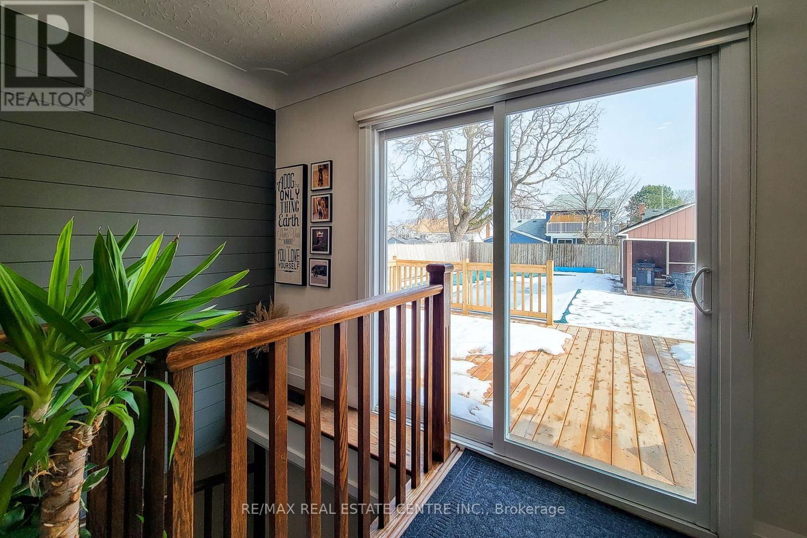 38 STEWART STREET Image 22