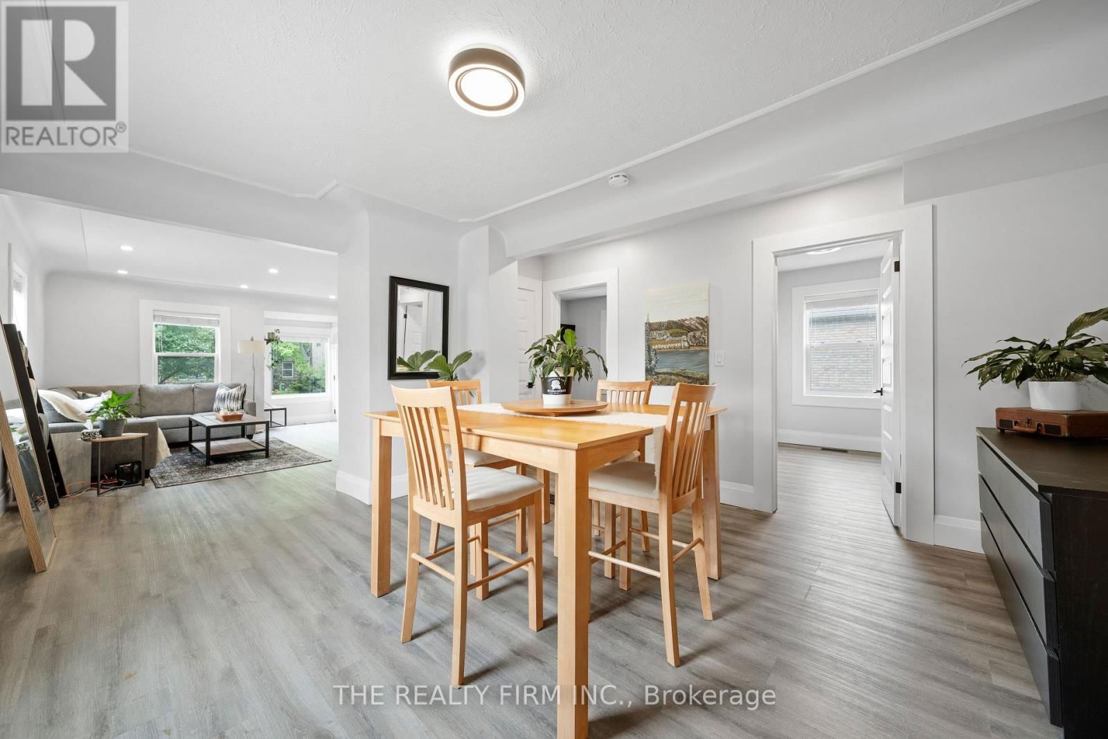 200 EDINBURGH STREET Image 10