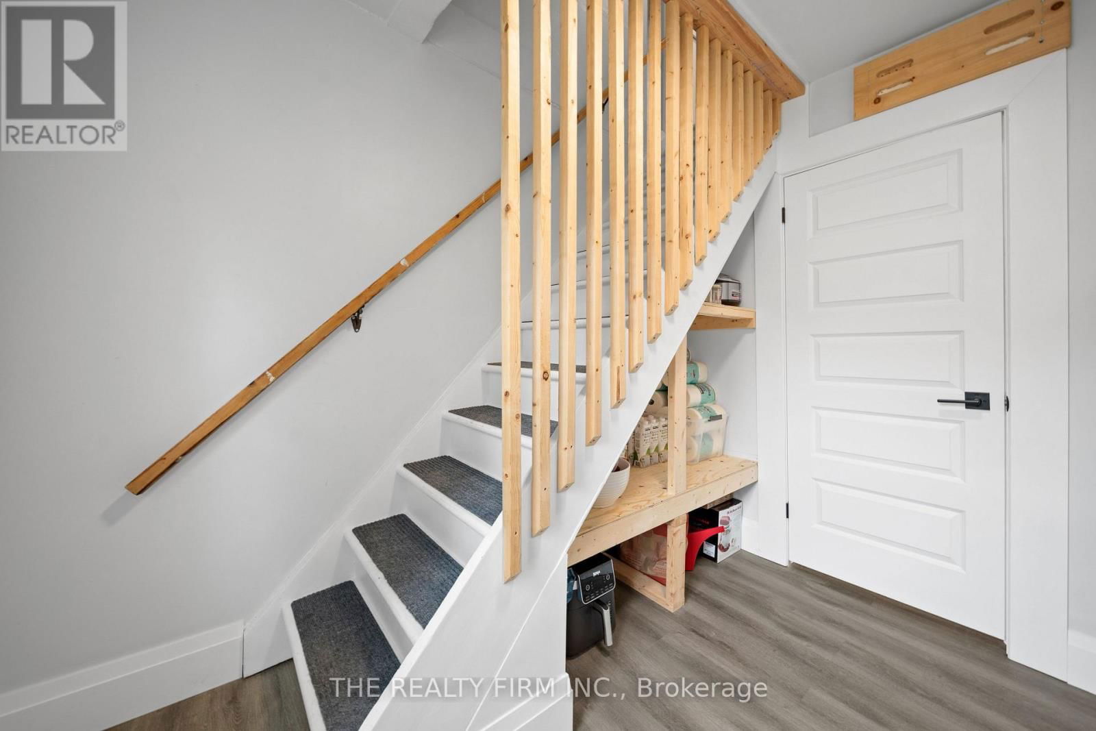 200 EDINBURGH STREET Image 25
