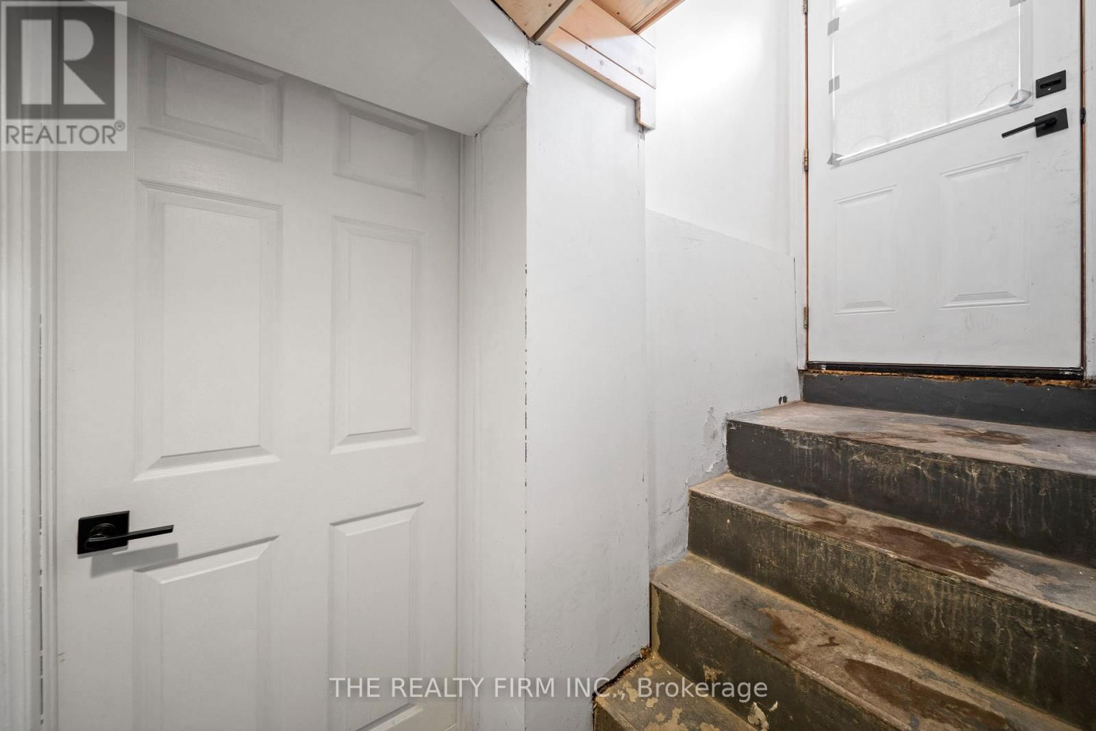 200 EDINBURGH STREET Image 30