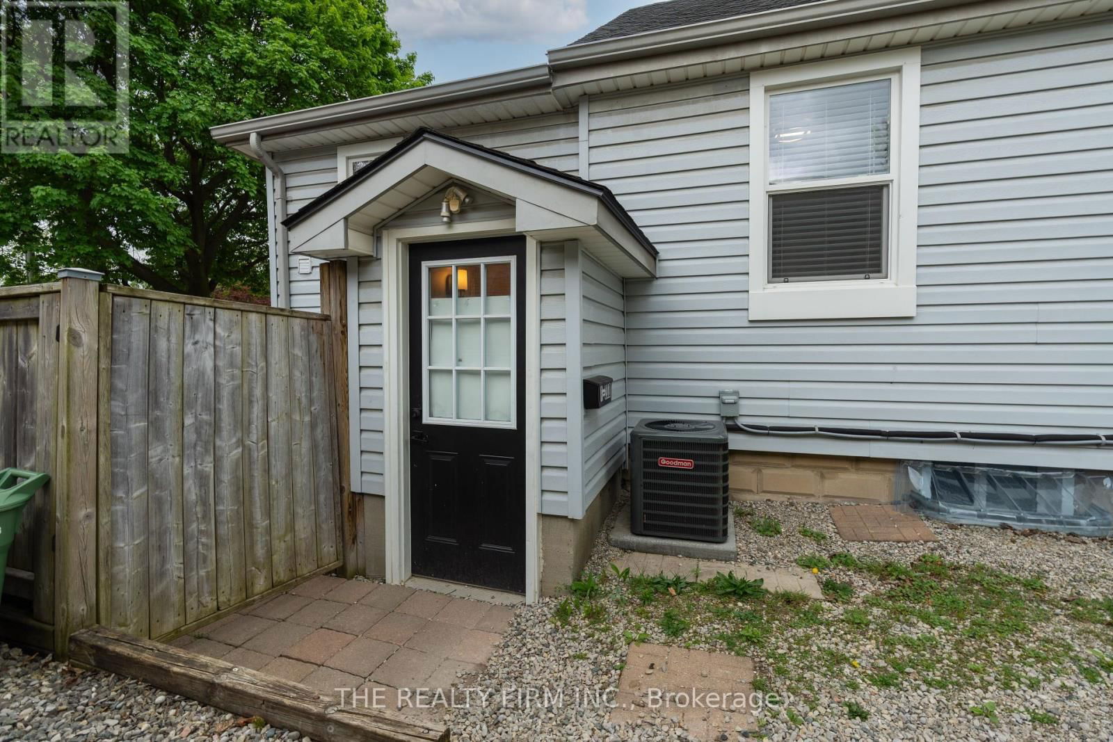 200 EDINBURGH STREET Image 42