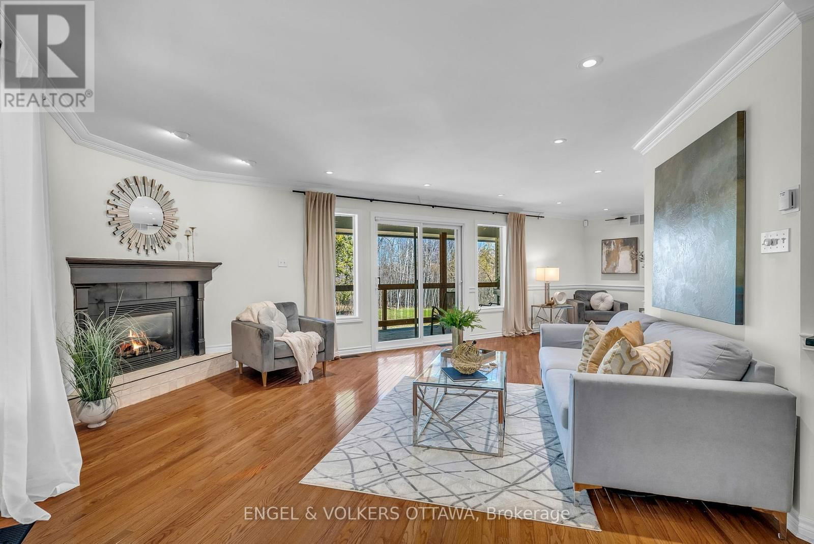 7359 MARCELLA DRIVE Image 10