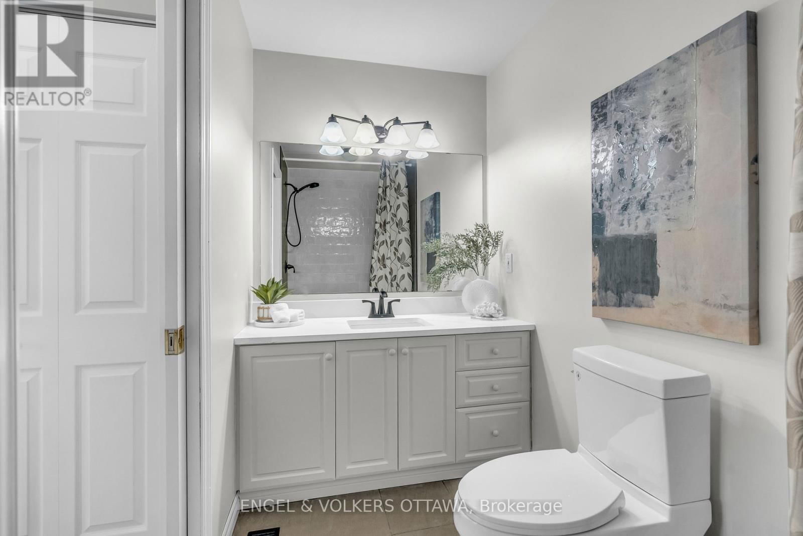 7359 MARCELLA DRIVE Image 22