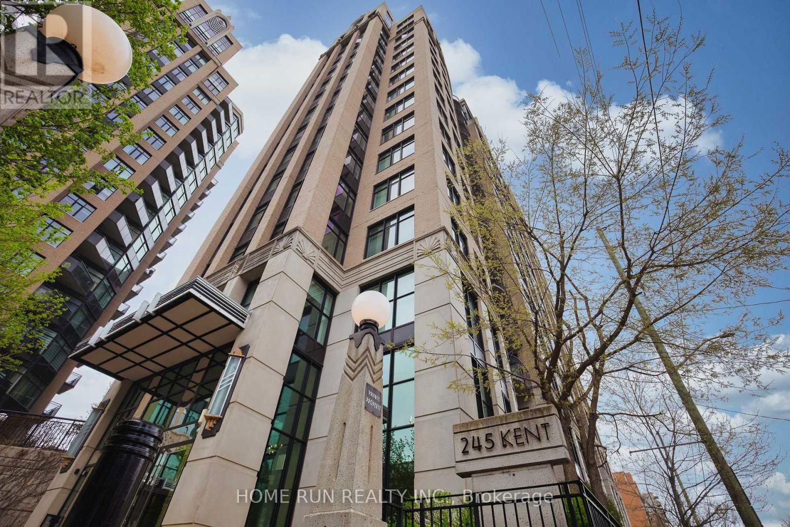708 - 245 KENT STREET Image 1