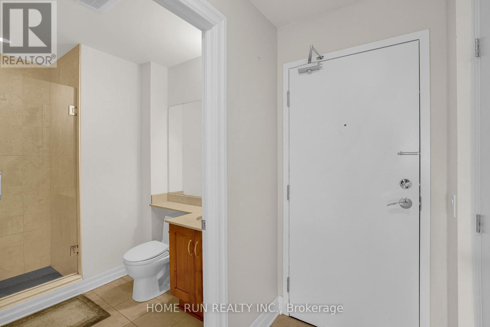 708 - 245 KENT STREET Image 14