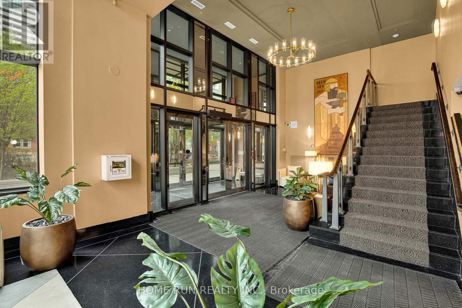 708 - 245 KENT STREET Image 21