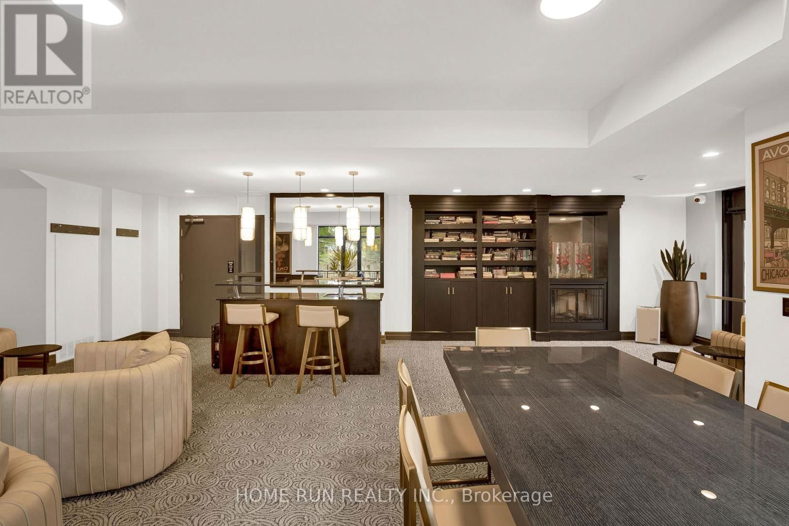 708 - 245 KENT STREET Image 26