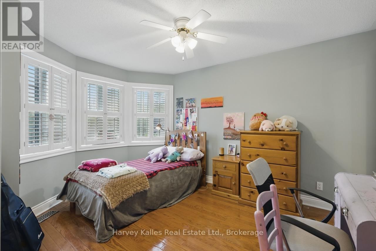 9 MELANE COURT Image 15