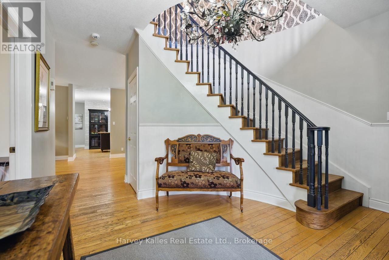 9 MELANE COURT Image 3