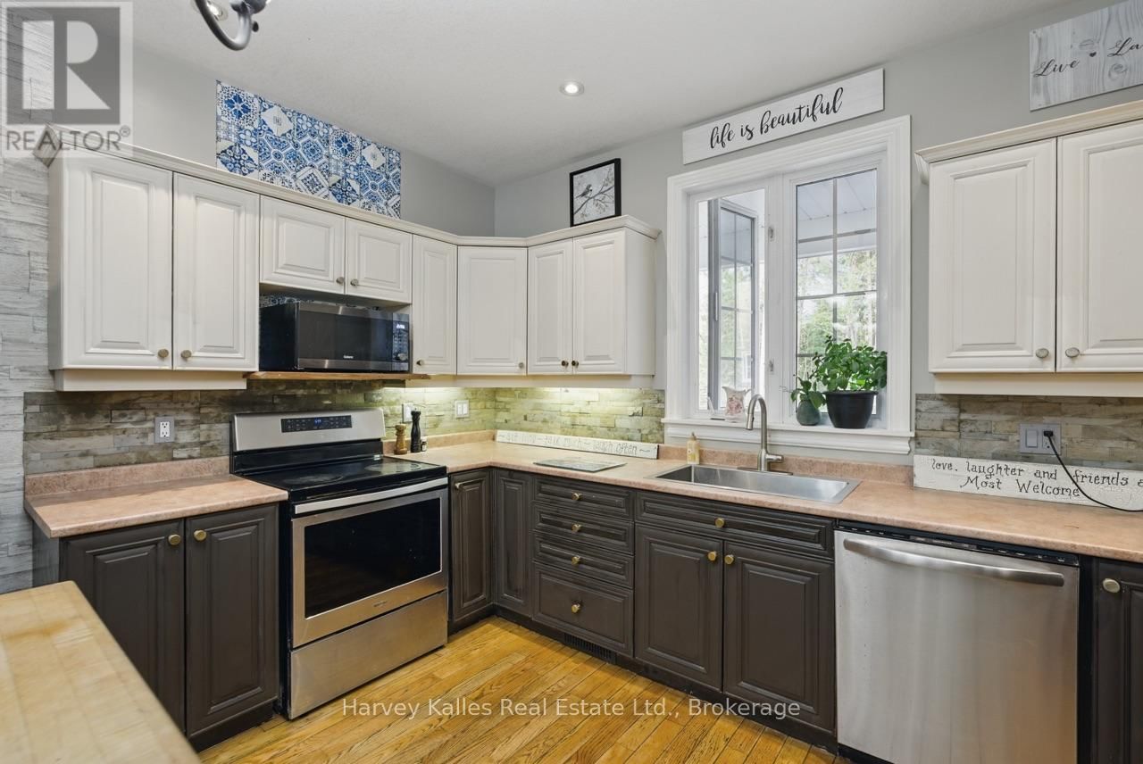 9 MELANE COURT Image 9