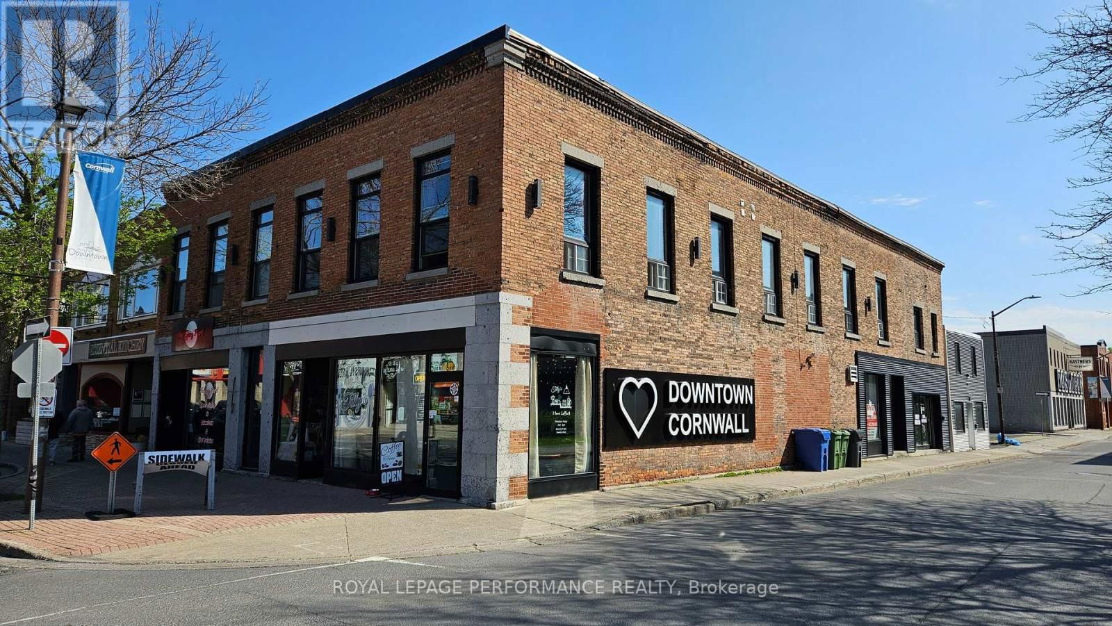 105 PITT STREET EAST Image 2