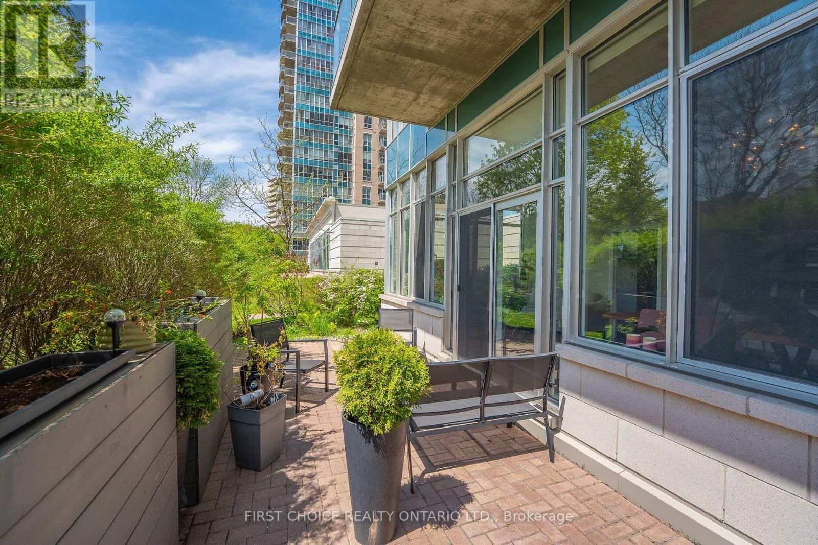 102 - 90 LANDRY STREET Image 28