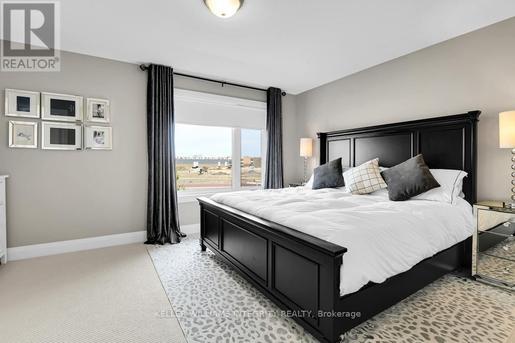 828 CARNELIAN CRESCENT Image 15