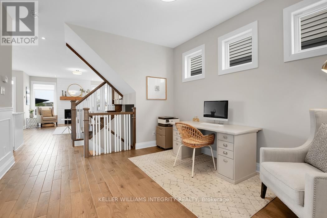828 CARNELIAN CRESCENT Image 3