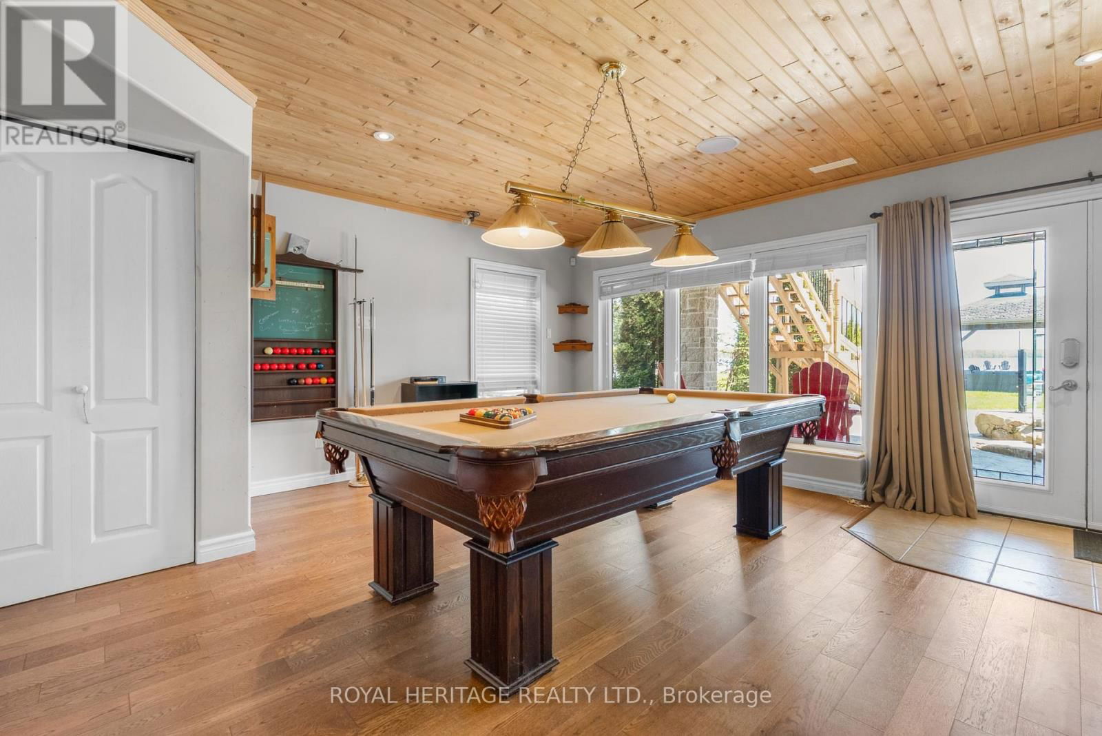 34 HILLS ROAD Image 32