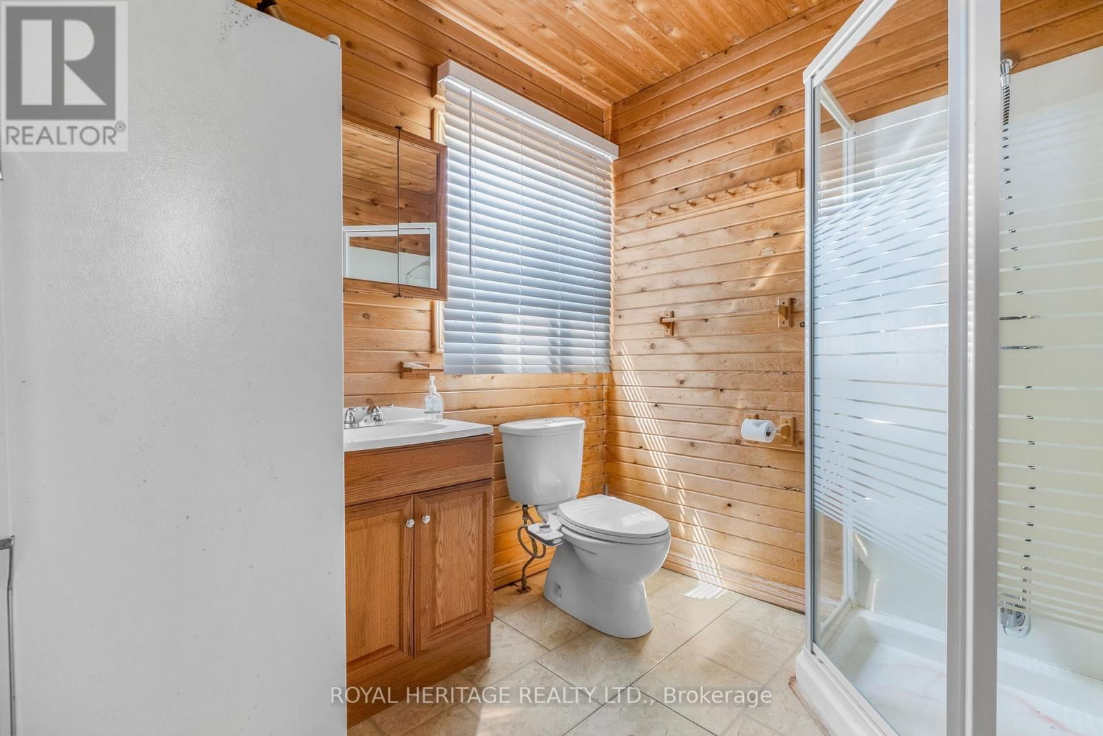 34 HILLS ROAD Image 41