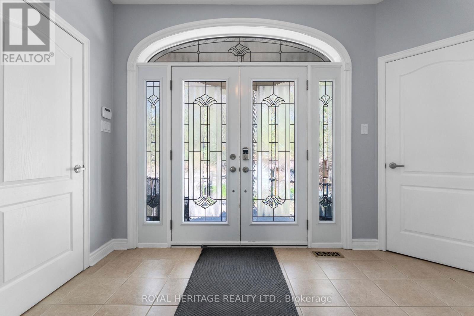 34 HILLS ROAD Image 7