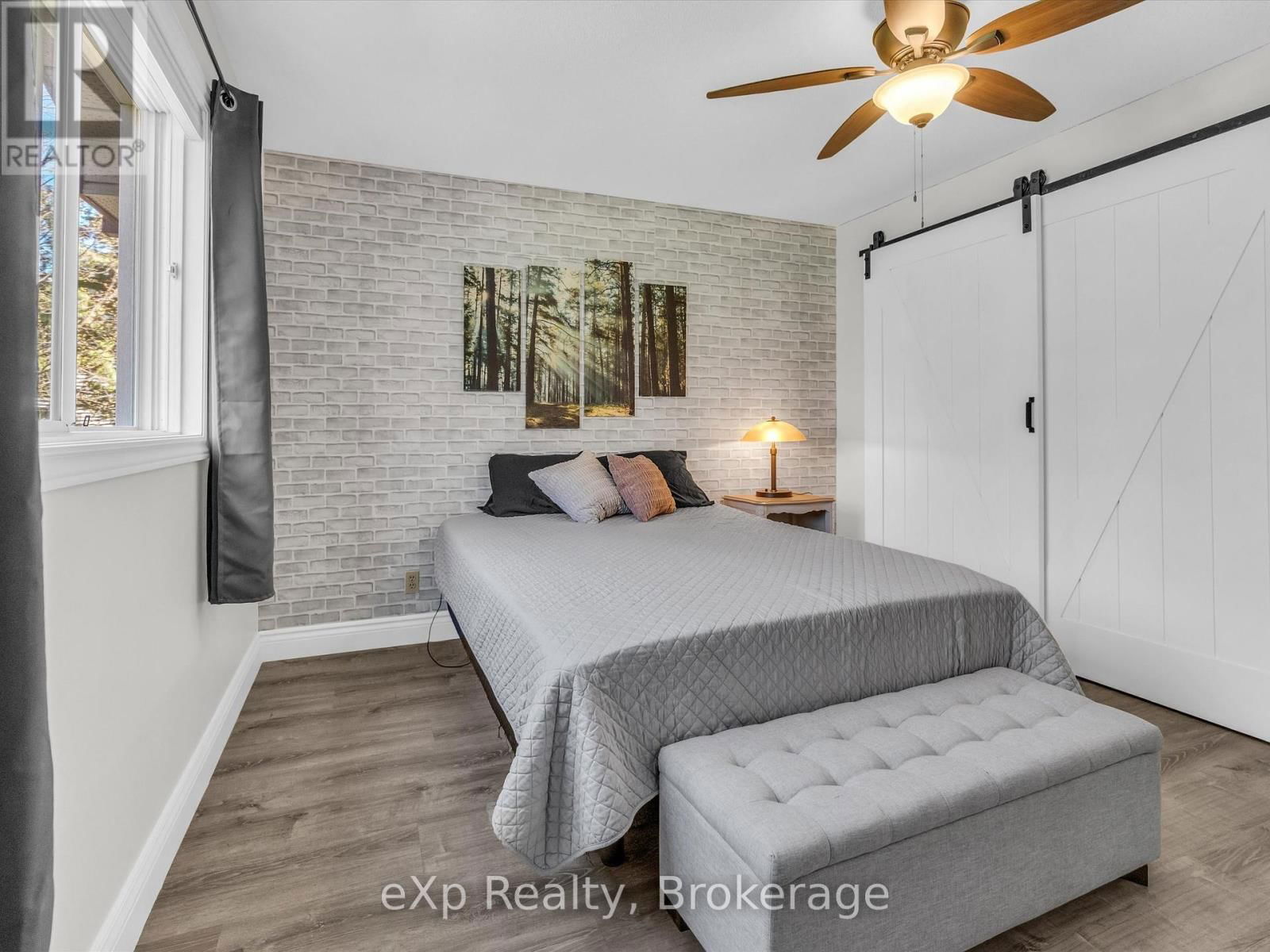 104 MEADOW HEIGHTS DRIVE Image 12